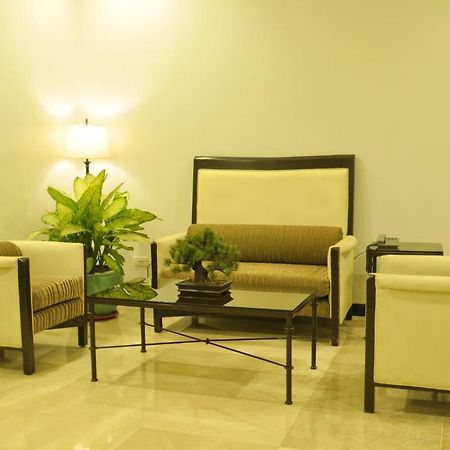 Richville Hotel Mandaluyong Eksteriør bilde