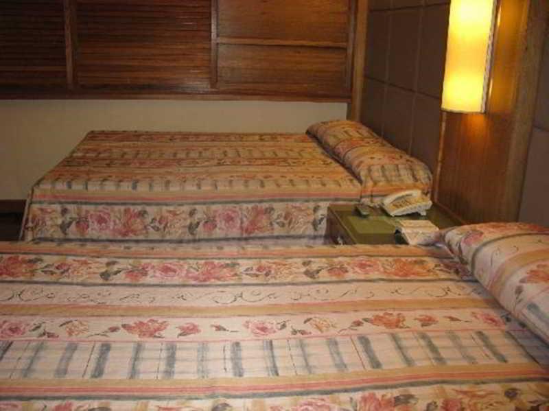 Richville Hotel Mandaluyong Eksteriør bilde