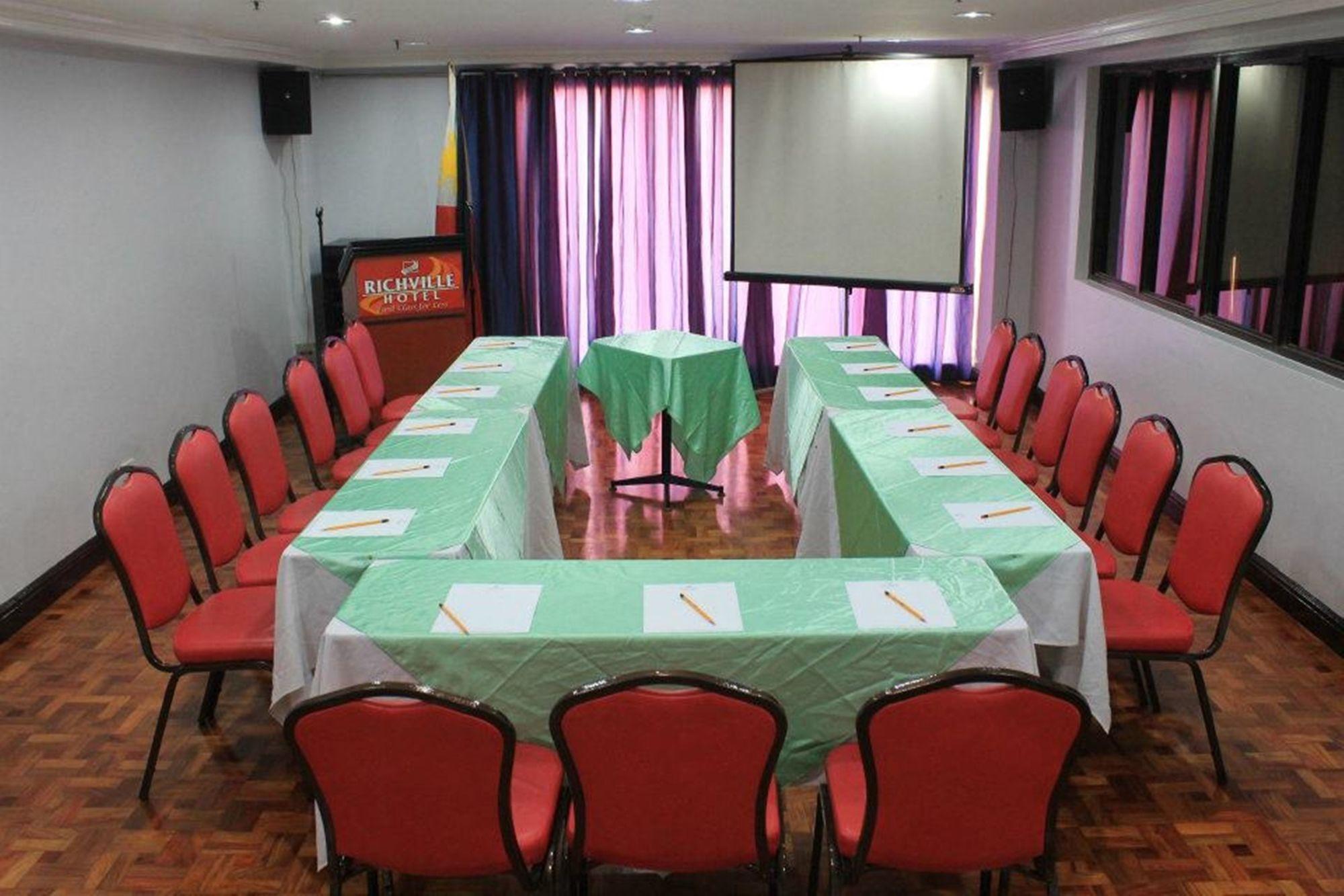 Richville Hotel Mandaluyong Eksteriør bilde